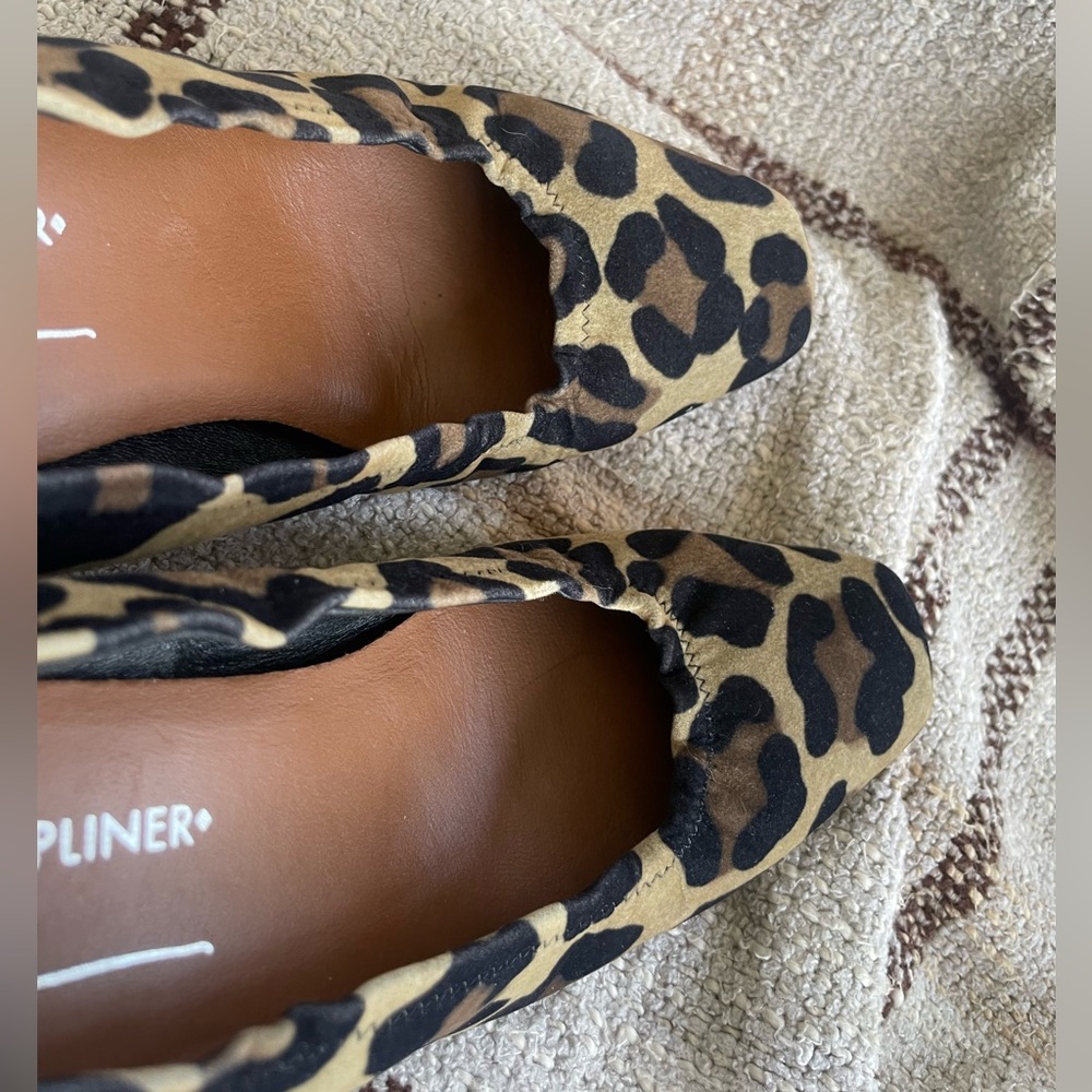 DONALD J PLINER SIGNED VERO CUOIO MADE IN SPAIN LEOPARD PRINT KITTEN HEEL PUMP - Picture 8 of 11